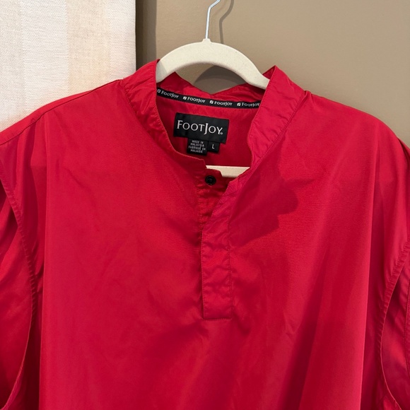 Men's Footjoy Red Windshirt Vest, Size Large - Picture 2 of 11